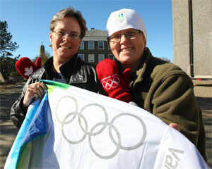 Judy MacDonald, Cindy Miller