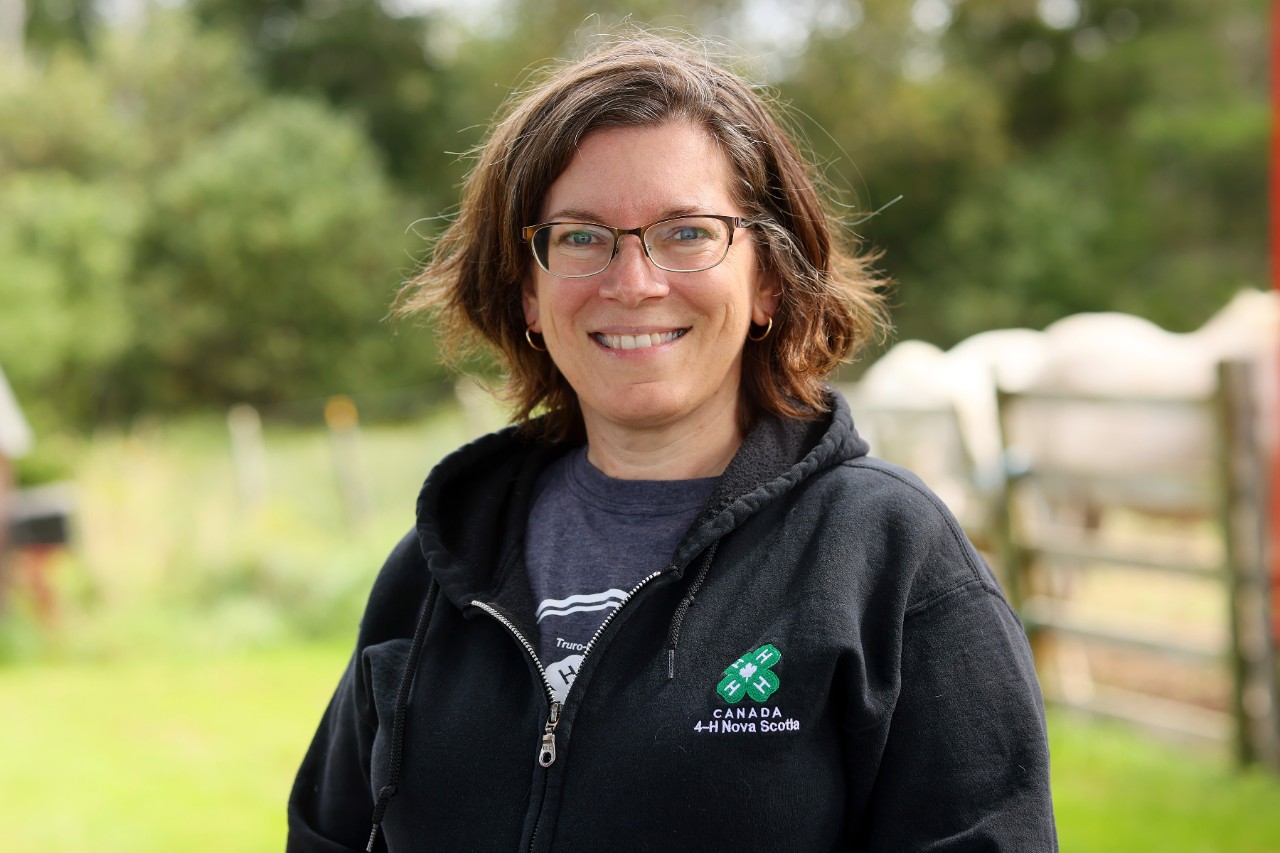 Tracy Kittilsen portrait outdoors