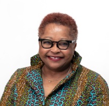 Barb Hamilton-Hinch portrait.
