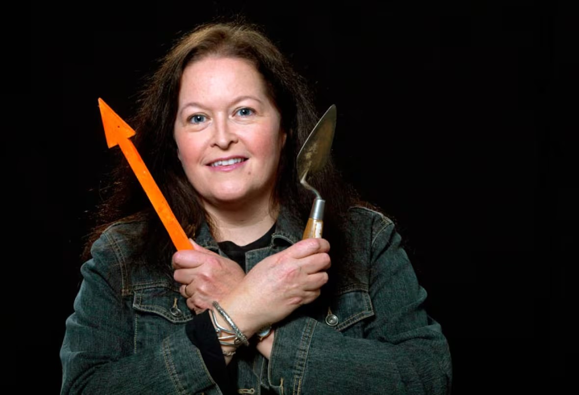 Catherine Cottreau-Robins portrait with tools.