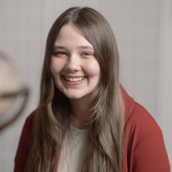 Headshot of Abby Farrell-Powell