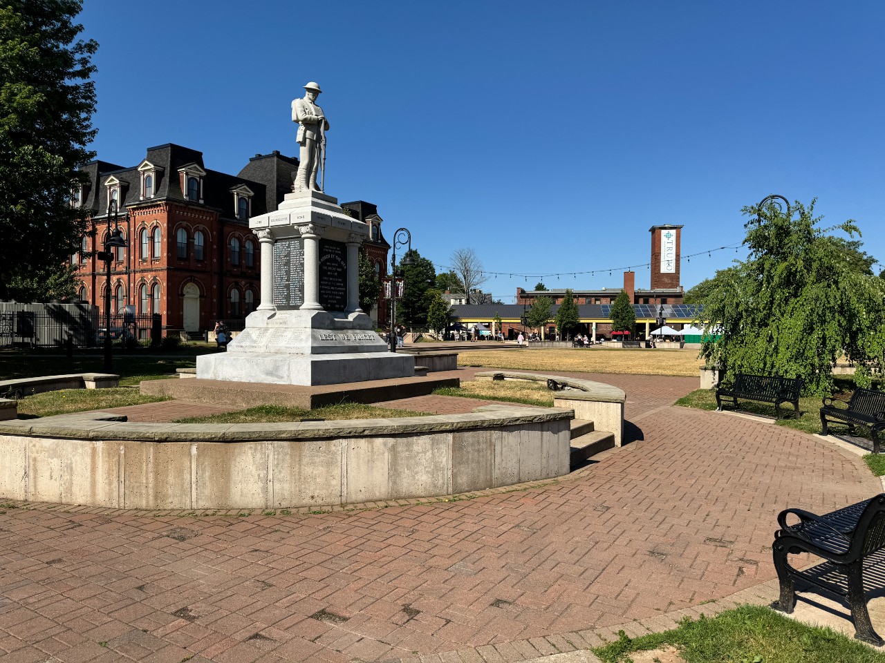 The town square in Truro, with the Farmer's Market and library.