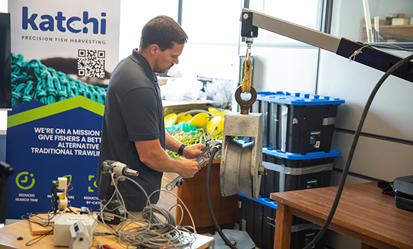 Katchi chief technology officer and Dal alumnus Mark de Jonge working on the company’s sheave metering device.