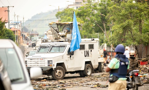 UN-troop-truck