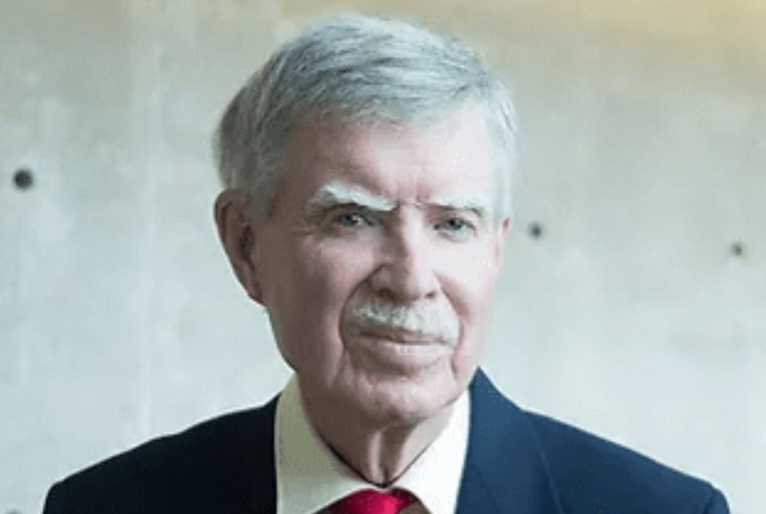 A headshot of instructor, Bob Doherty.